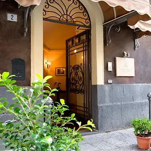 https://manganelli-palace.catania-hotels.net