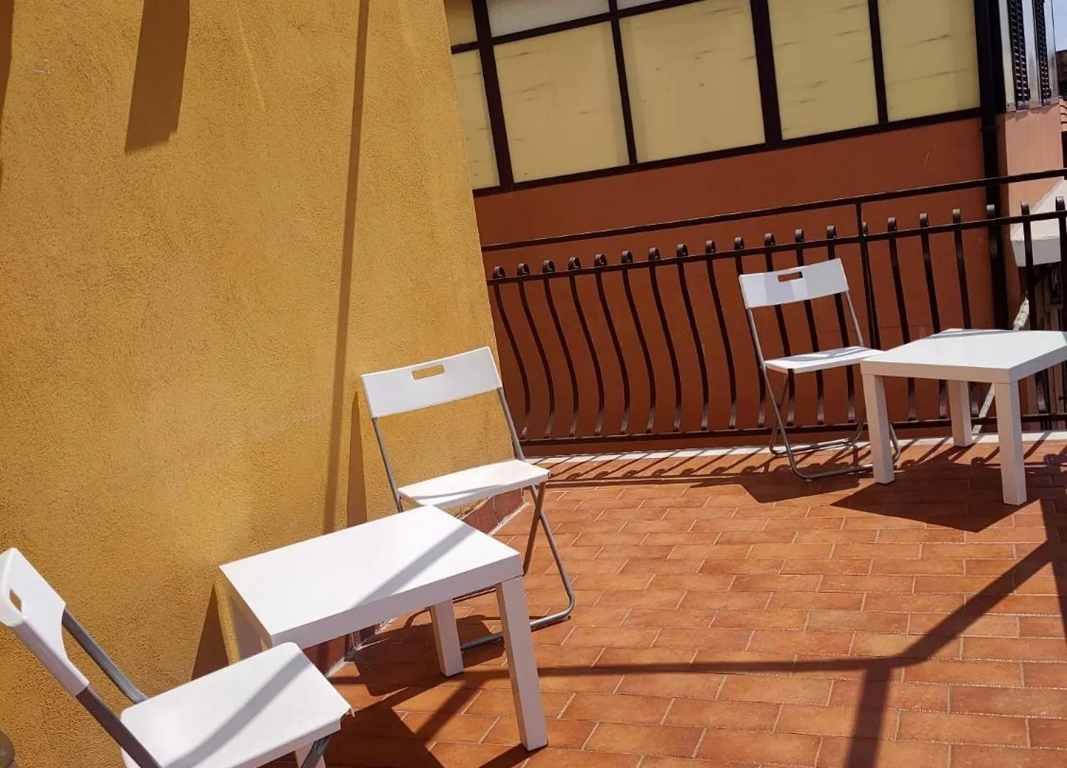 Bed and Breakfast Bed And Fly Aeroporto Catania Reception H24